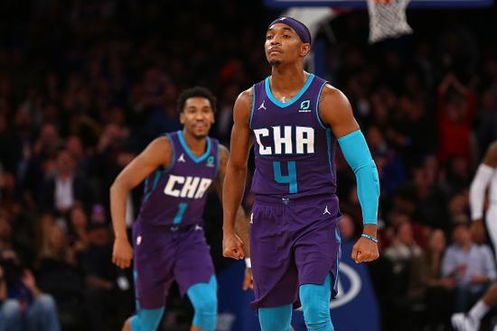 如何评价黄蜂二年级后卫格雷厄姆？