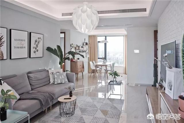 如何装饰房子的客厅？