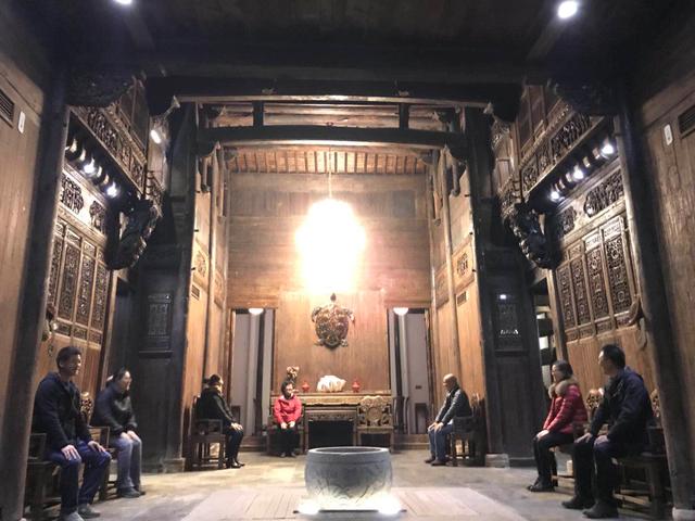 如果你在农村有一个小庭院，你会如何装饰庭院？