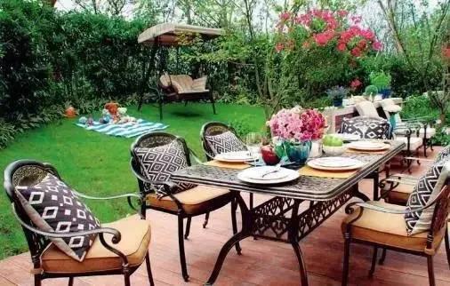 如何打造自然庭院?