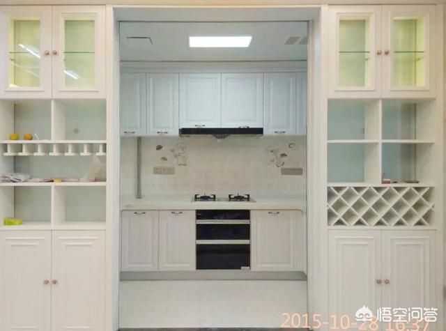 最好的厨房隔断是什么？