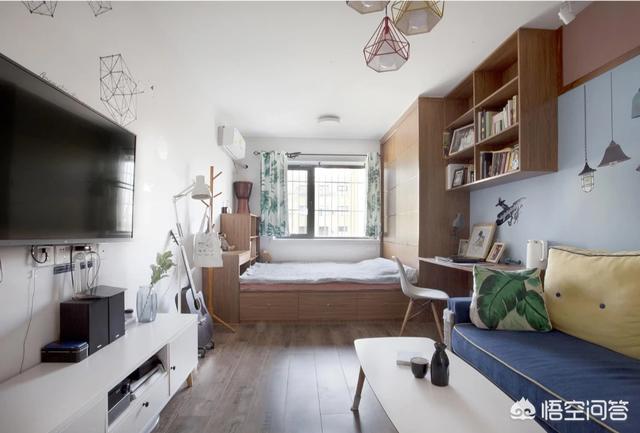 单身公寓的空间应该如何设计和装饰？