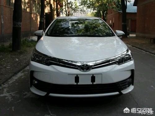 丰田卡罗拉低配主动挡上路要几钱？