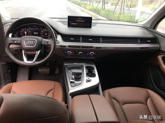 50万预算，想买台二手奥迪Q7。能买到哪年的，几公里的？