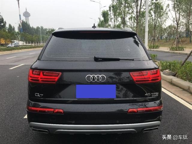 50万预算，想买台二手奥迪Q7。能买到哪年的，几公里的？