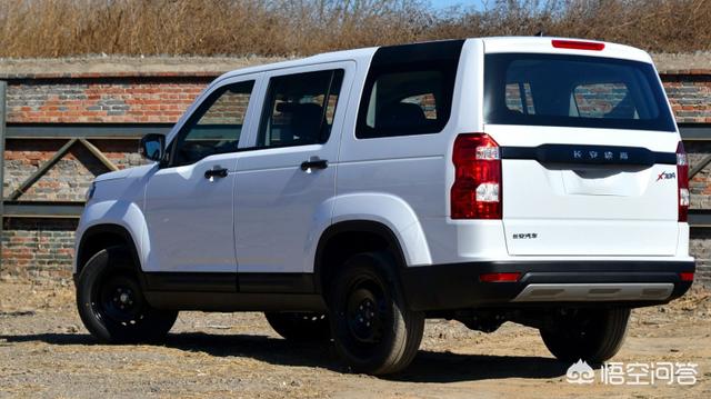 目前刚上班，想买辆汽车，价格在三四万摆布，有什么高性价比的车保举？