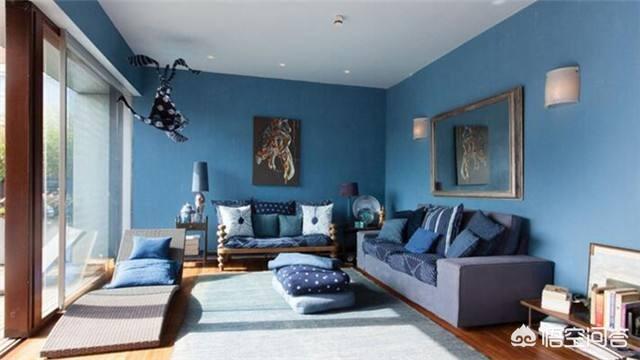 客厅拆修墙壁，用什么颜色都雅？