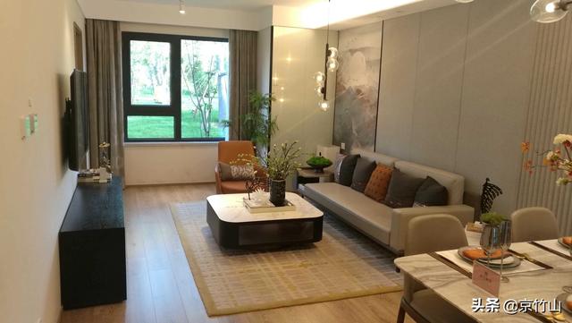 谁家是90平摆布的小三房，能不克不及晒下拆修效果？