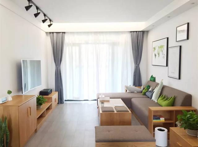 客厅怎么搭配更都雅？