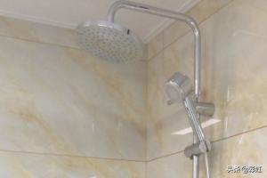 卫生间用什么瓷砖好？选卫生间瓷砖必看？