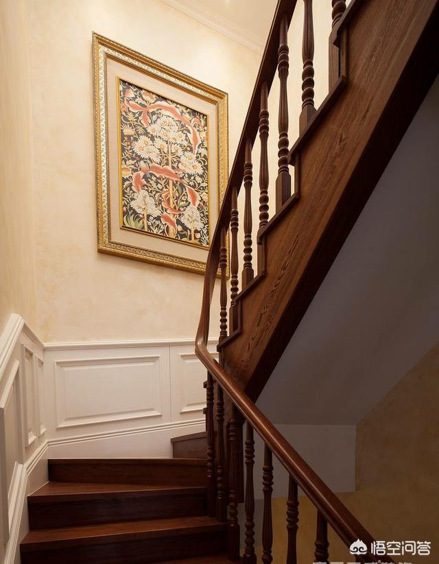 怎么拆修楼梯墙才气美妙都雅？