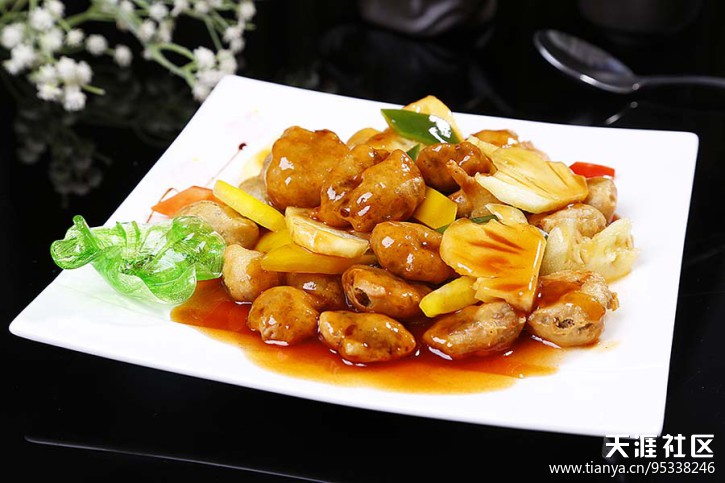 在深圳宝安区发现一间情况超好，工具超好吃的素食茶馆！！！