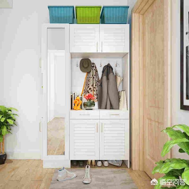 一进门就是客厅，该如何设想？