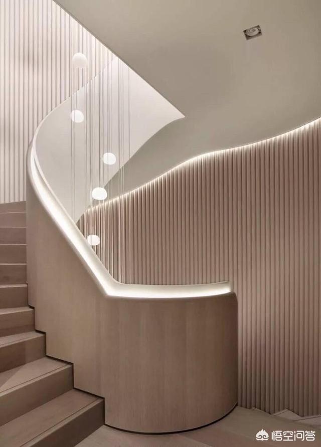 怎么拆修楼梯墙才气美妙都雅？