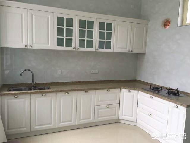 厨房怎么设想比力便利适用？