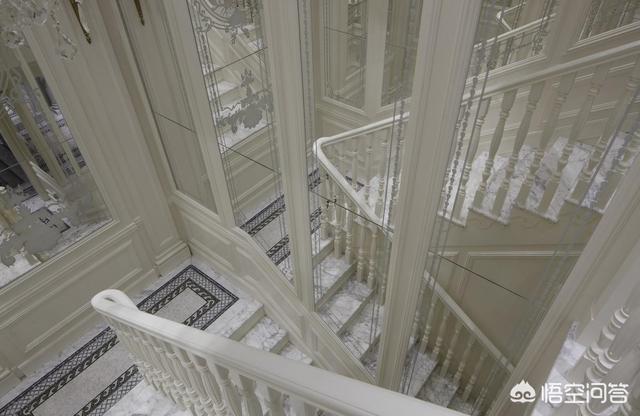 怎么拆修楼梯墙才气美妙都雅？