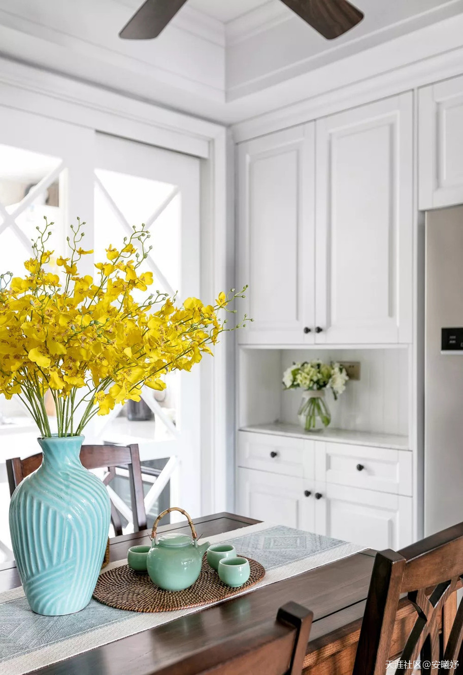 110㎡的美式气概拆修，主卧美成一道光景！