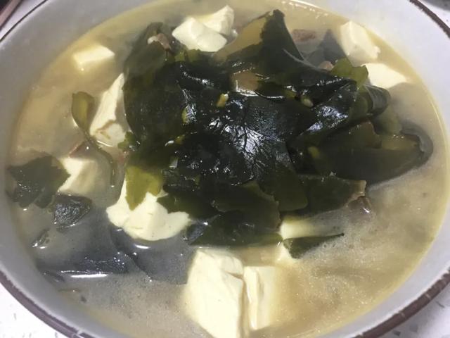 若何增加头发密度，让头发又黑又多又密？