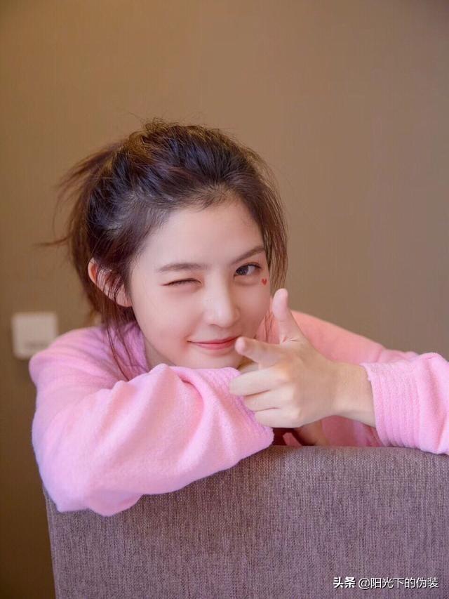 那电脑设置装备摆设值一千吗？