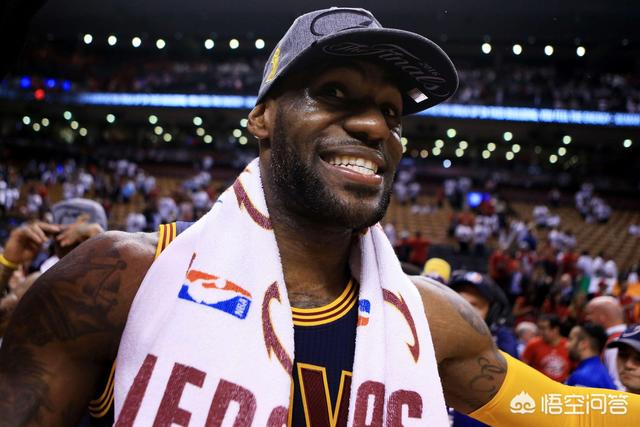 NBC预测五年后联盟50-26球星，39詹皇、36库里入榜，怎么阐发？