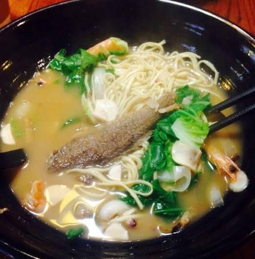 在江苏、浙江有什么好的景点和美食可保举？