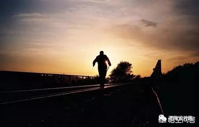 设想师应该怎么去创业？