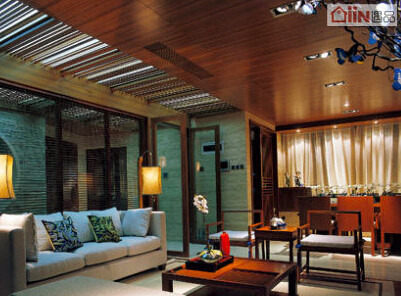 深圳创意客厅拆修效果图，遇品室内设想拆修网