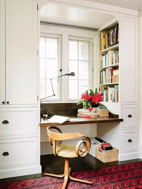 今天来分享几款小书房拆修效果图