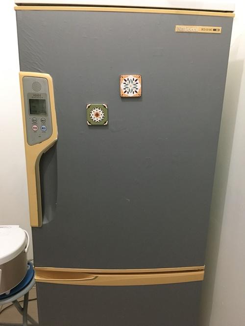 若何将独身公寓拆修成简约的气概呢？