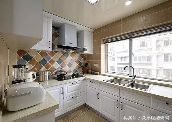 厨房无门该怎么隔绝距离？