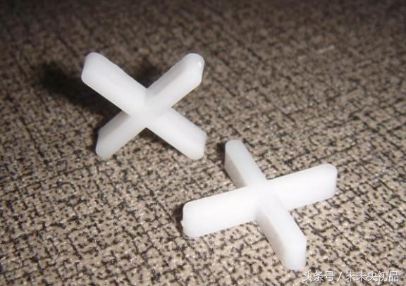 客厅地砖用什么砖好？