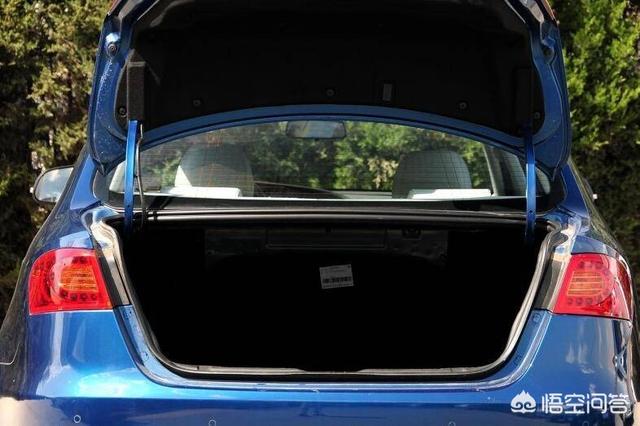 09年的二手荣威550和12年的二手中华H530，预算3万选谁更靠谱？