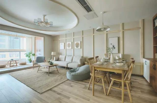 新房客厅墙壁怎么拆修显得出格？