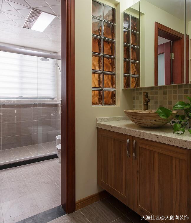 隆源国际城120平中式气概拆修效果图参考案例--天鹅湖粉饰