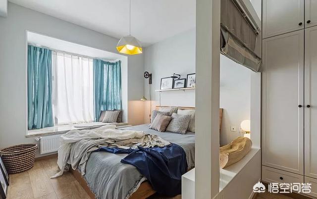 卧室和客厅连着，用什么隔绝距离比力好？