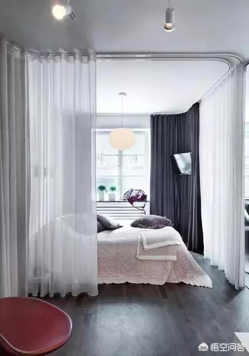 卧室和客厅连着，用什么隔绝距离比力好？