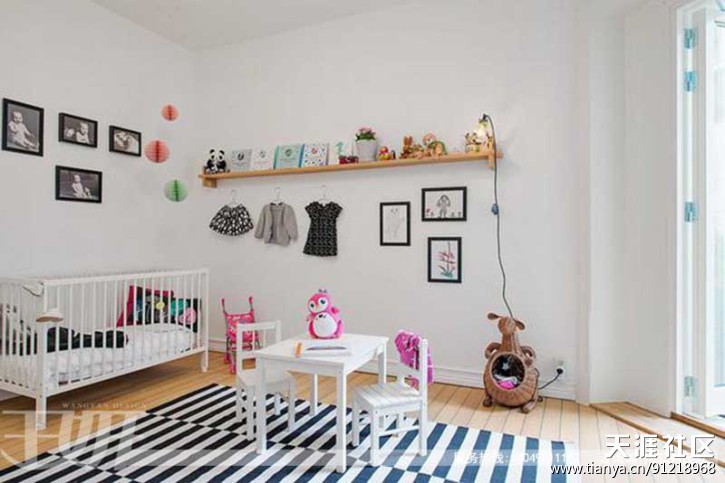 中渝国际城102欧式气概拆修效果图[已扎口]