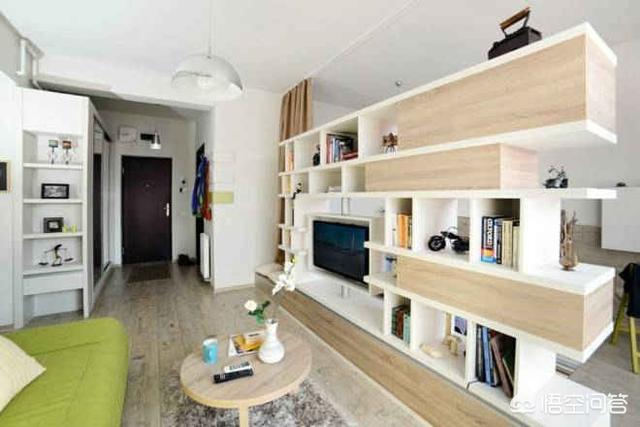 卧室和客厅连着，用什么隔绝距离比力好？