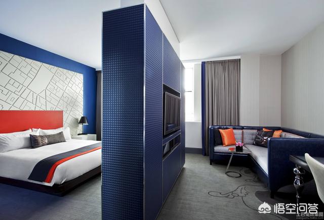 卧室和客厅连着，用什么隔绝距离比力好？