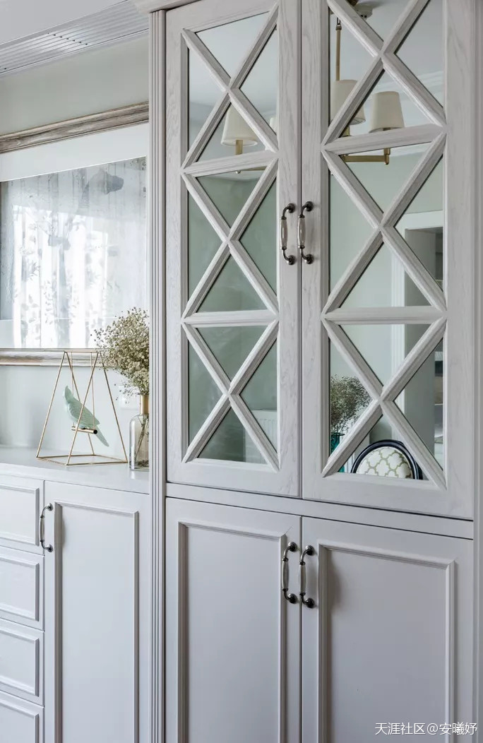 超都雅的140㎡美式拆修，快来一睹芳容吧！主卧藏了个大衣帽间！