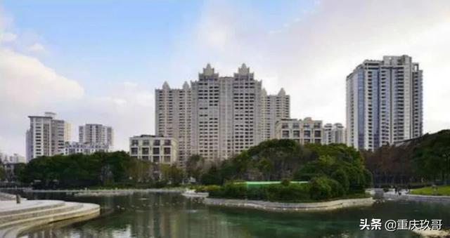 为什么如今一些人买卖房子要找中介呢strong上易找房/strong，两边去房屋交易所也很平安，房源58同城上也有房东曲卖？