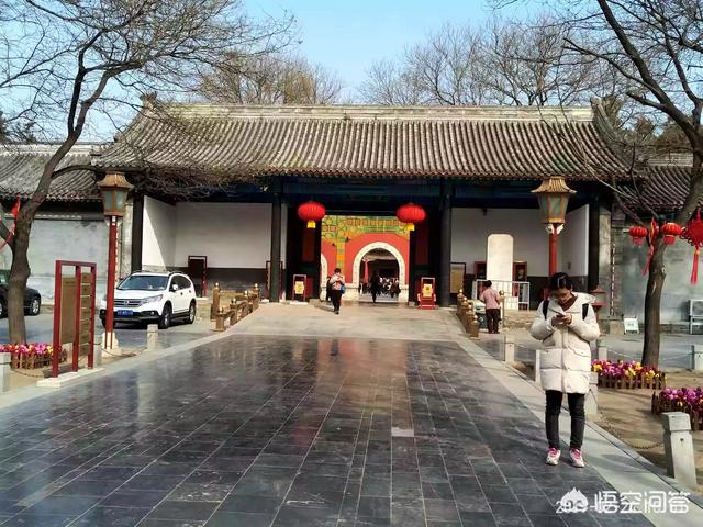 谁能解答一下清朝国子监的由来strong诚心堂/strong，构成，级别？