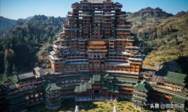 欠债400亿的穷县：却花2亿打造世界级建筑strong棕润生态建立集团有限公司/strong，如今怎么样了？