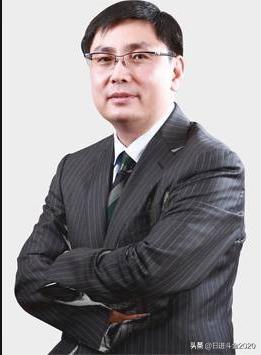 你觉得中国有像巴菲特一样的投资巨匠吗strong墨晔/strong？