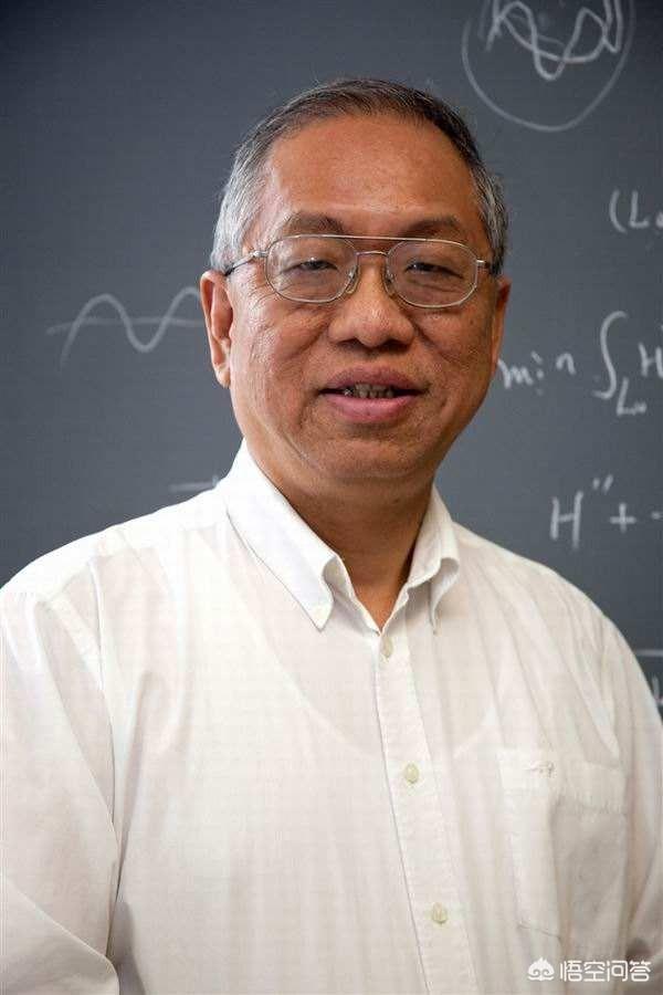 若是邱传授参加华为strong国威科技有限公司/strong，会做出什么成就？