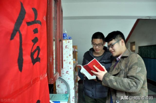 人们都说从麻将桌上能看出一小我的操行和气概strong成人品色堂/strong，是实的吗？为什么？