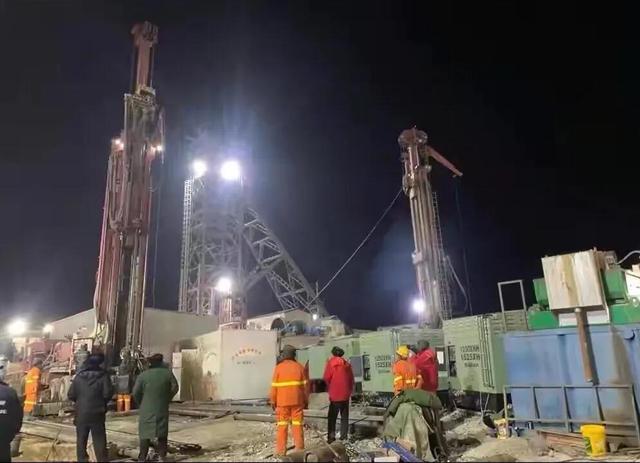 山东金矿什么时候能救出来strong山东五彩龙投资有限公司/strong？