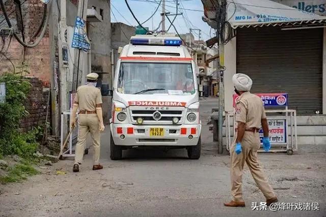 印度救护车司机强奸一19岁新冠肺炎女患者strong李中瑞/strong，莫非不怕被传染吗？