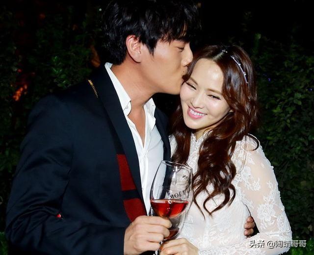 如何评价秦昊的颜值<strong>罗海涛</strong>，在《隐秘的角落》圈粉了吗？