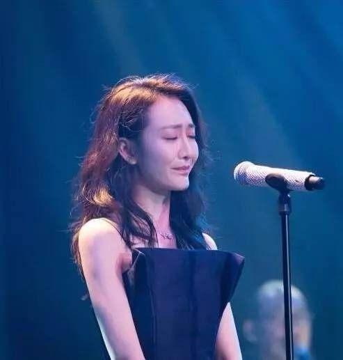 明道在节目里和王鸥大肆秀恩爱、搞暧昧<strong>李诗翔</strong>，他的现实女友会怎么想？